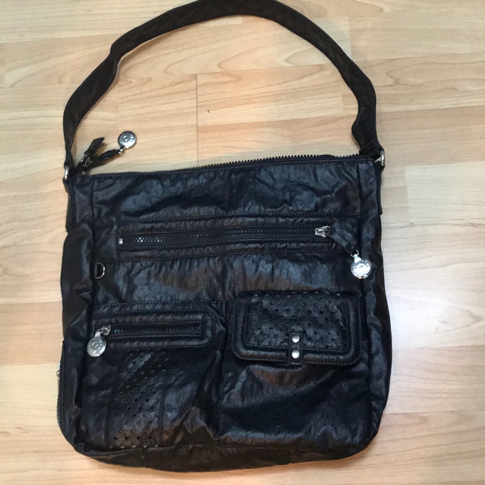 Kipling shoulder bag, so many pockets!